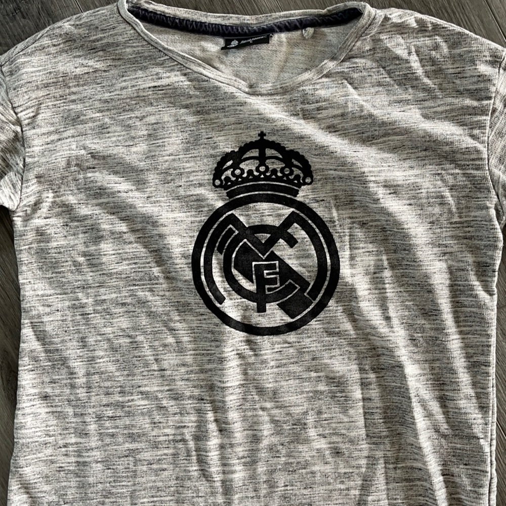 Real Madrid soccer team sweatshirt size large